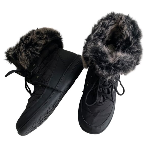 Wanderlust Snowflake Shorty Waterproof Ankle Boots Sz 9 - Picture 1 of 12